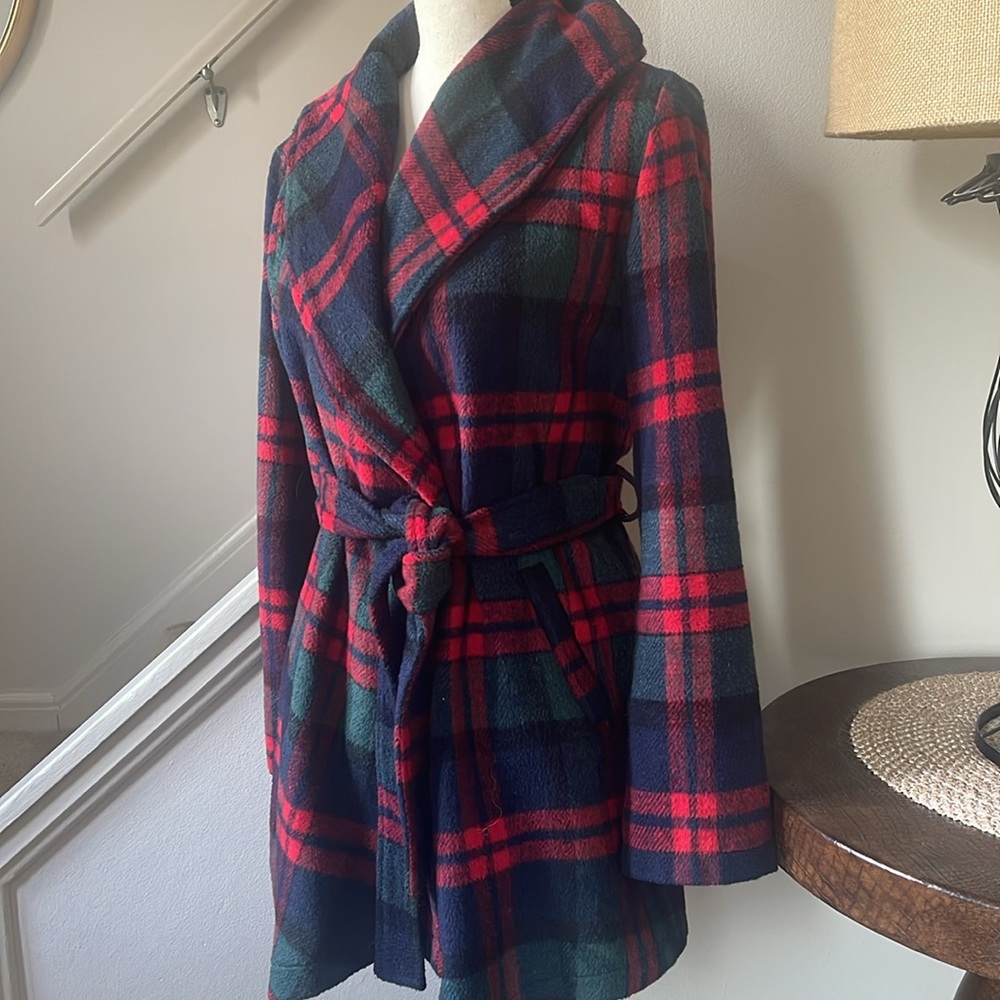 ETWO Red & Green  Plaid Belted Holiday  Coat Wrap Style with Belt Size Medium